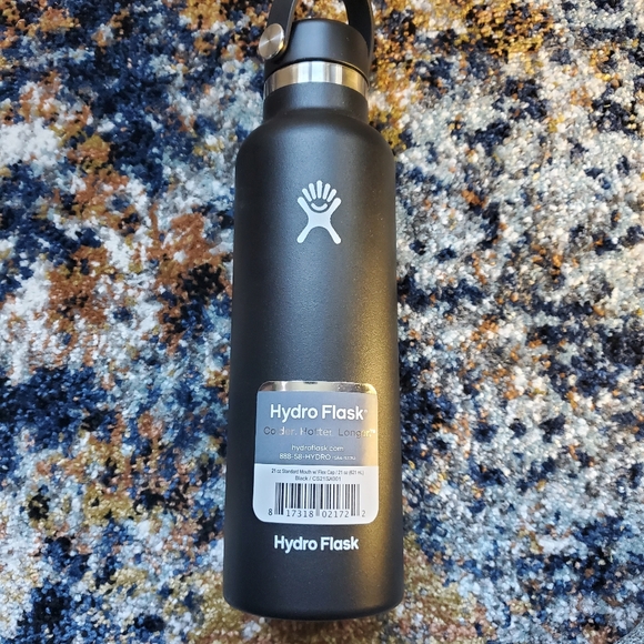 Hydro Flask Other - Hydro Flask‎ 24 oz. Standard Mouth Bottle